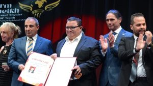 مهرجان شرم الشيخ الدولي للمسرح الشبابي يكرم أعضاء لجان تحكيم مسابقاته الثلاثة