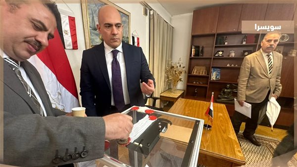 شاهد.. إغلاق صناديق بعد انتهاء التصويت في ألمانيا والكويت والسعودية وفرنسا وسويسرا