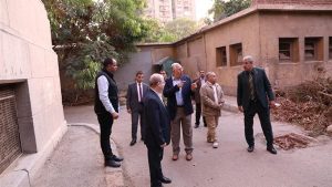 وزير الزراعة يتفقد مبنى الديوان القديم بالدقي ويؤكد على تأمينه واستمرار أعمال الصيانة|صور