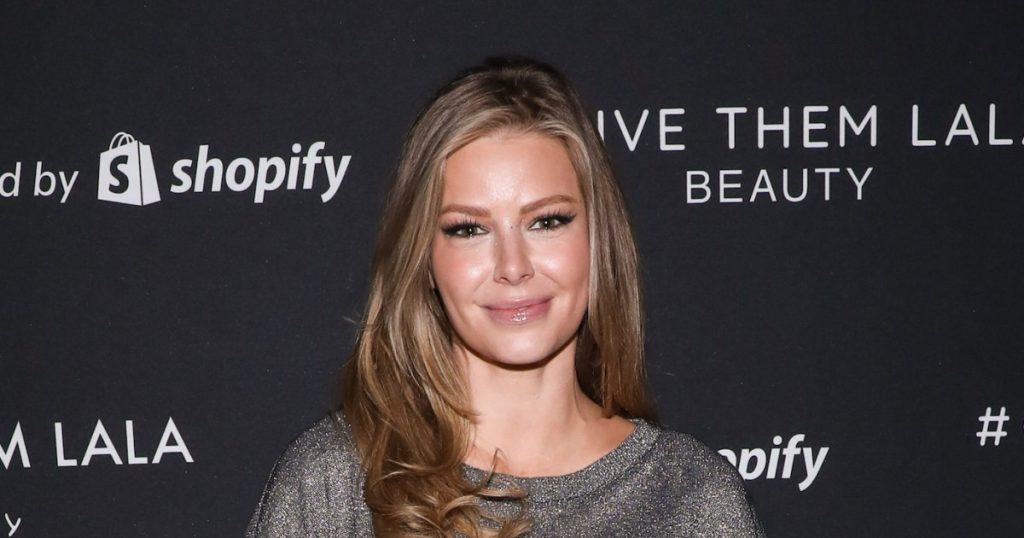 أريانا ماديكس تثير الموسم 11 من “Vanderpump Rules” وتكشف عن “أكبر أداة تحريك”