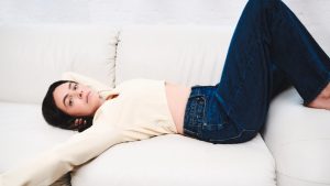 Nelle Atelier تأخذ الملابس الصغيرة من خلال إطلاق الجينز “المصمم ليناسب الملابس الجاهزة”