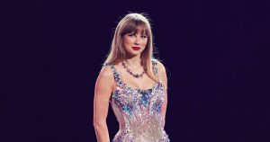 في كل مرة أصبحت “Eras Tour” لتايلور سويفت هي “جولة الأخطاء”: لا تزال “Swift AF Boi”