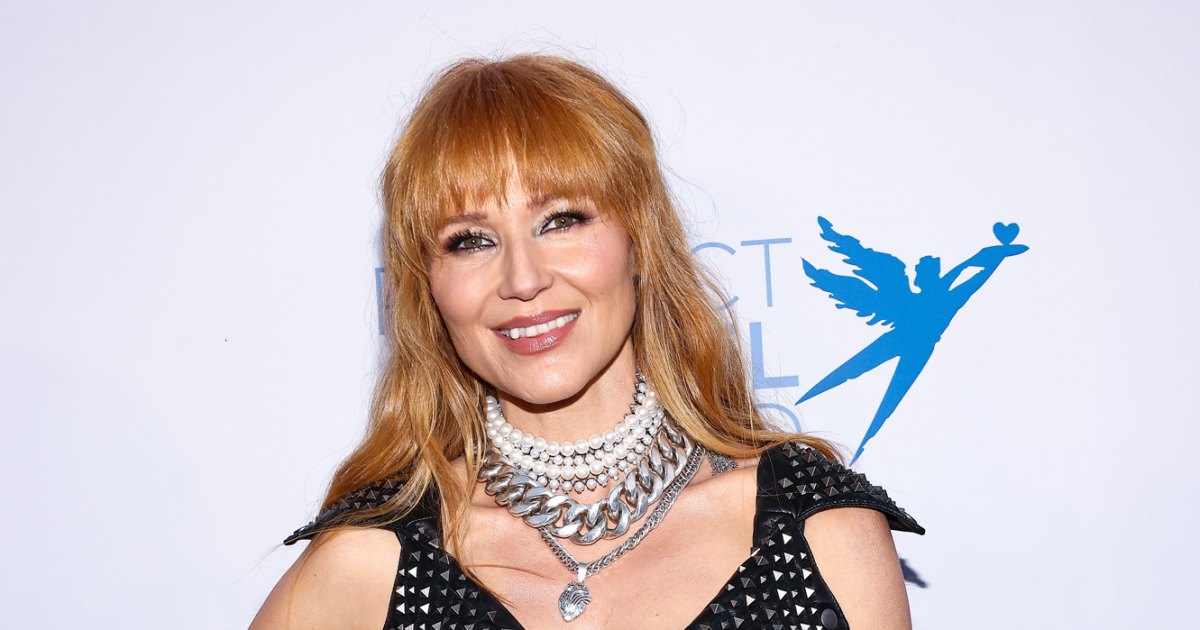 تاريخ المواعدة جوهرة