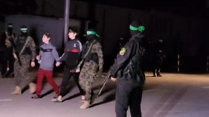 إسرائيل: لا وقت لدينا لتحمل ” ألاعيب” حماس