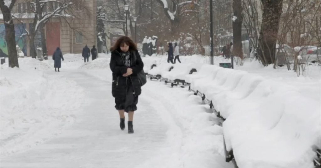 50 درجة مئوية تحت الصفر بسيبيريا وعواصف ثلجية تجتاح موسكو