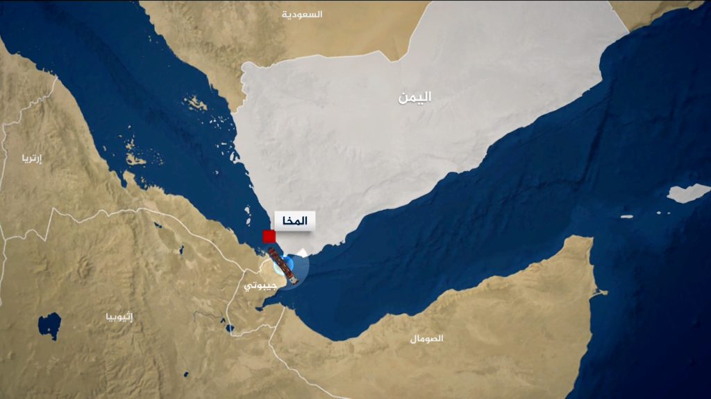 بوليتيكو: إدارة بايدن تبحث الرد على الحوثيين