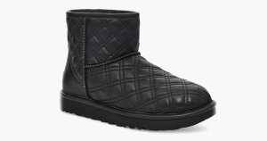 أقوم بترقية مجموعة Ugg الخاصة بي بهذه الأحذية الجلدية المبطنة