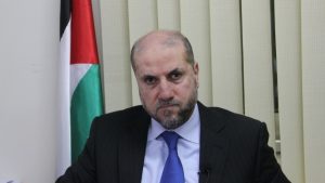 مستشار لعباس: الرئيس أدان حماس بكل مكالمة واجتماع عقده مع قادة العالم