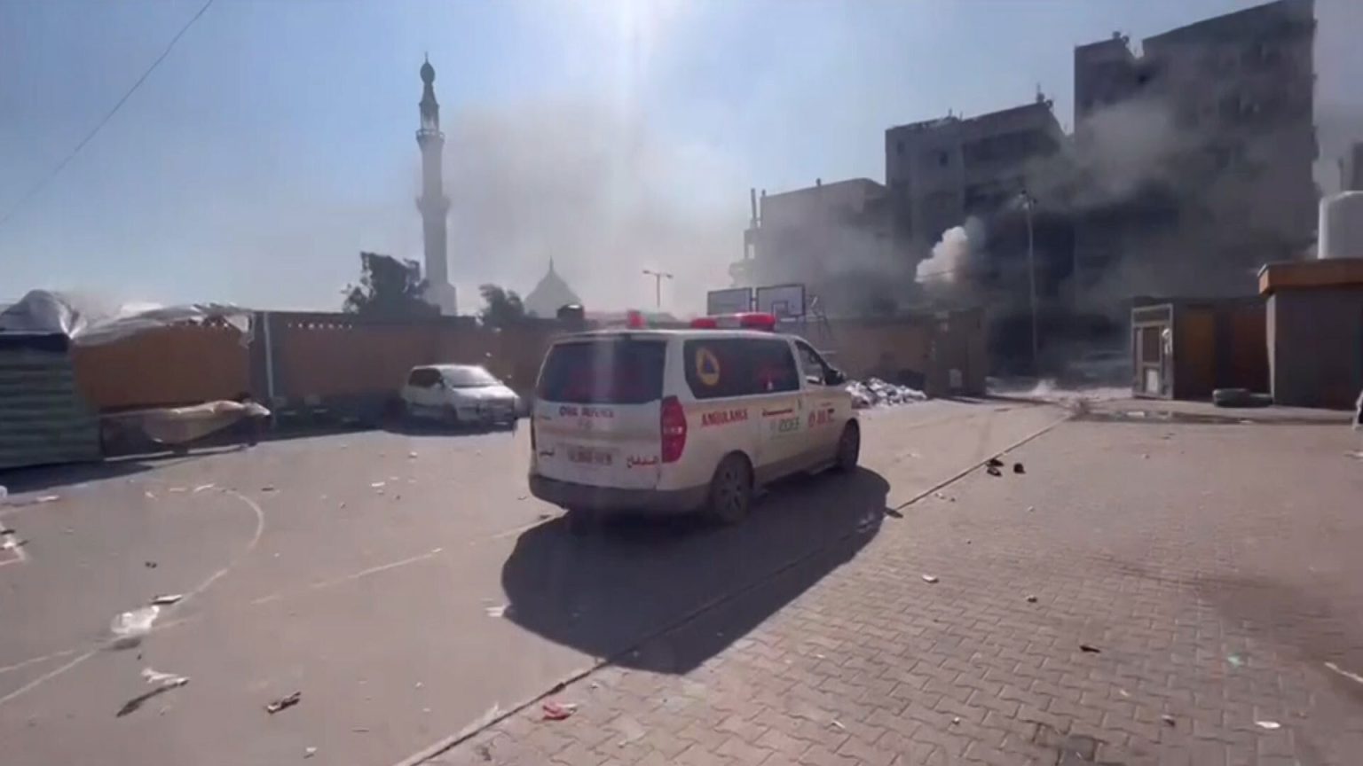 شهداء وإصابات بقصف إسرائيلي على مدرسة للنازحين شمالي غزة