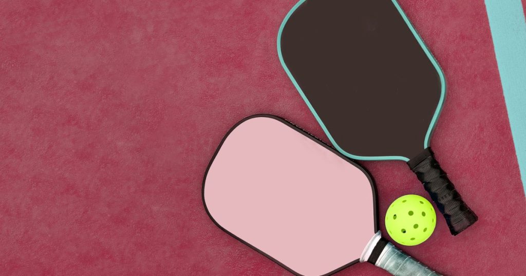 ارفع مستوى لعبة Pickleball الخاصة بك مع هذه المعدات الأنيقة