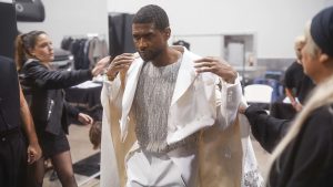 داخل التركيب النهائي لـ Usher لعرض Super Bowl 2024 Halftime