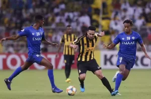 الجواب عُرف من عنوانه!! النار تُفتح في وجه الاتحاد أمام الهلال في آسيا بعد الهزيمة في روشن