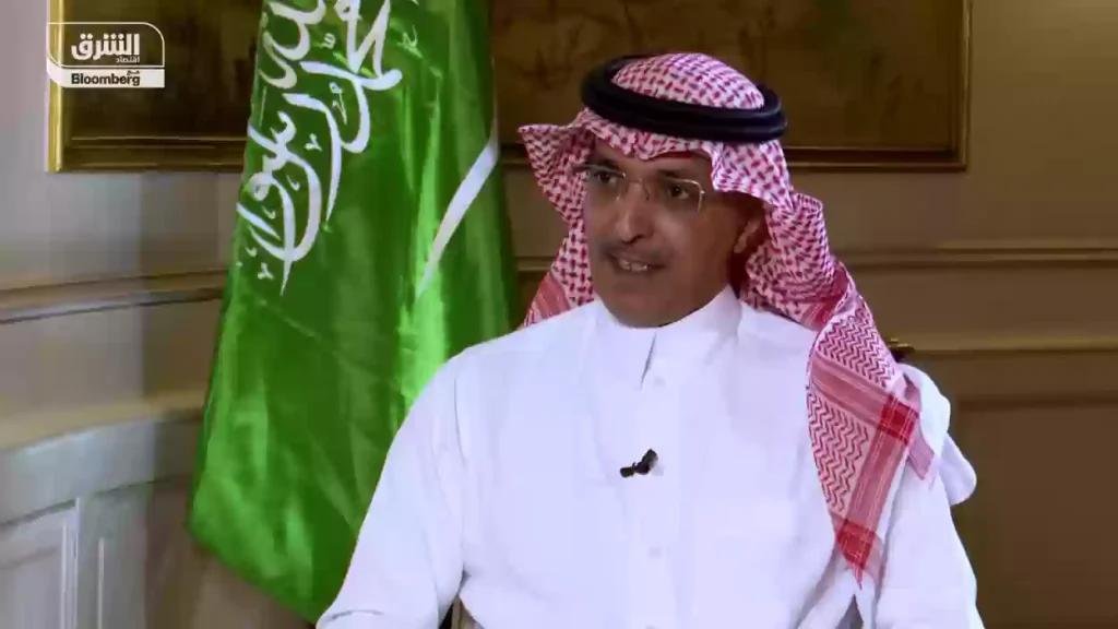 عاجل: وزير المالية السعودي يصرح عن الغاء رسوم المرافقين وهذا الموعد (بشرى سارة)
