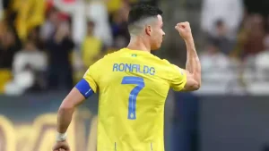 رونالدو يجمع جماهير النصر السعودي… لدينا فرصة للتأهل وغدًا ريمونتادا إن شاء الله