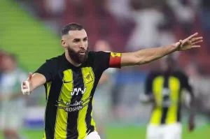 الظهور الأول لبنزيما يثير قلق الجماهير!! الإعياء واضحًا عليه وليس في أرض الملعب