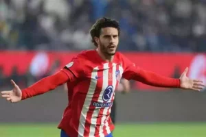 أندية الدوري السعودي تراقب نجوم الاتلتي!! هيرموسو ودي باول على أعتاب قطبي جدة
