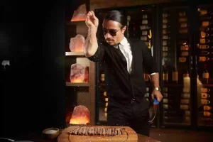 صاحب “رشة الملح” يُودع المملكة!! مطعم نصرت التركي يعلن إغلاق مطعمه في الرياض