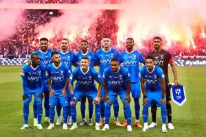 خيسوس يحشد لاعبيه… الرتوش الأخيرة من البرتغالي على تشكيل الهلال لمواجهة الشباب
