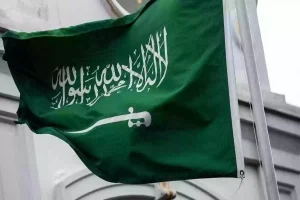 الحكومة السعودية تعلن | موعد تطبيق قرارات نشاط توصيل الطلبات في السعودية