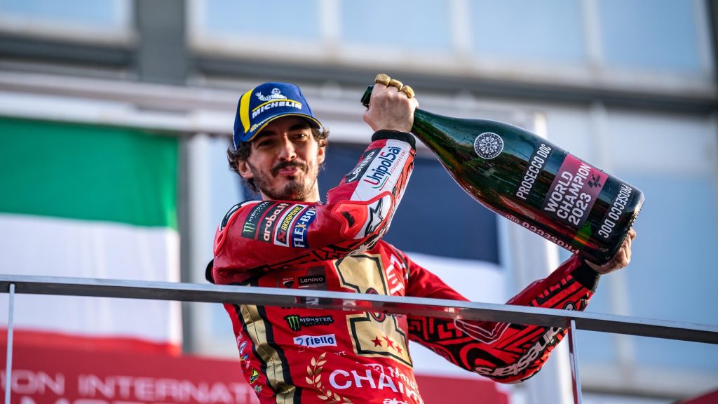 “مثل الروبوت” – خورخي لورينزو يصف فرانشيسكو باجنايا بلقب MotoGP “المفضل” بعد صفقة دوكاتي الجديدة