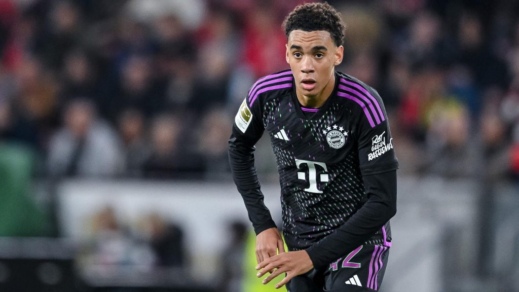 صراع السيتي وليفربول على نجم بايرن موسيالا – جولة ورقية