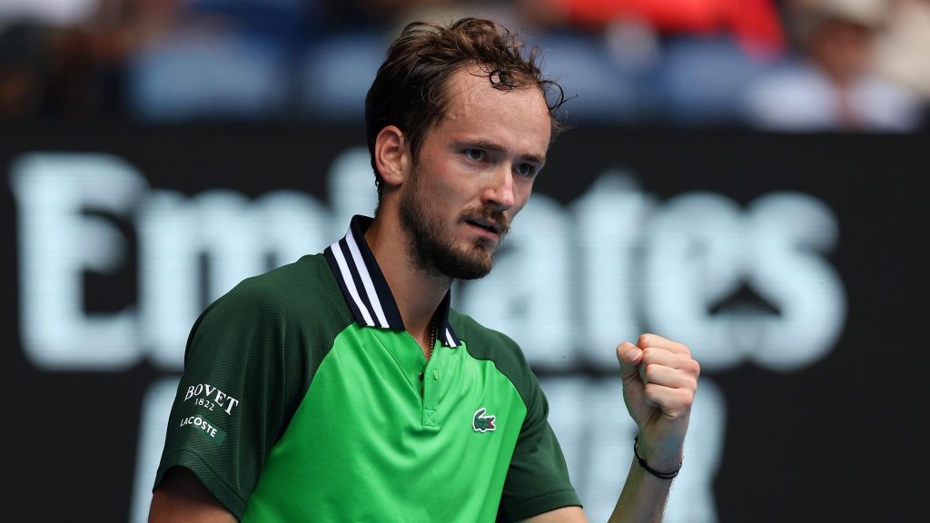 دانييل ميدفيديف حصريًا: هاري كين “آلة”، كما يقول مشجع بايرن ميونيخ منذ فترة طويلة