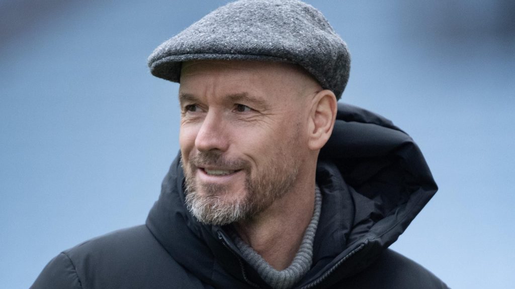 يمكن لأياكس أن يقدم لإريك تن هاج طريقًا للهروب مع تزايد الضغط على مدرب مانشستر يونايتد – جولة ورقية