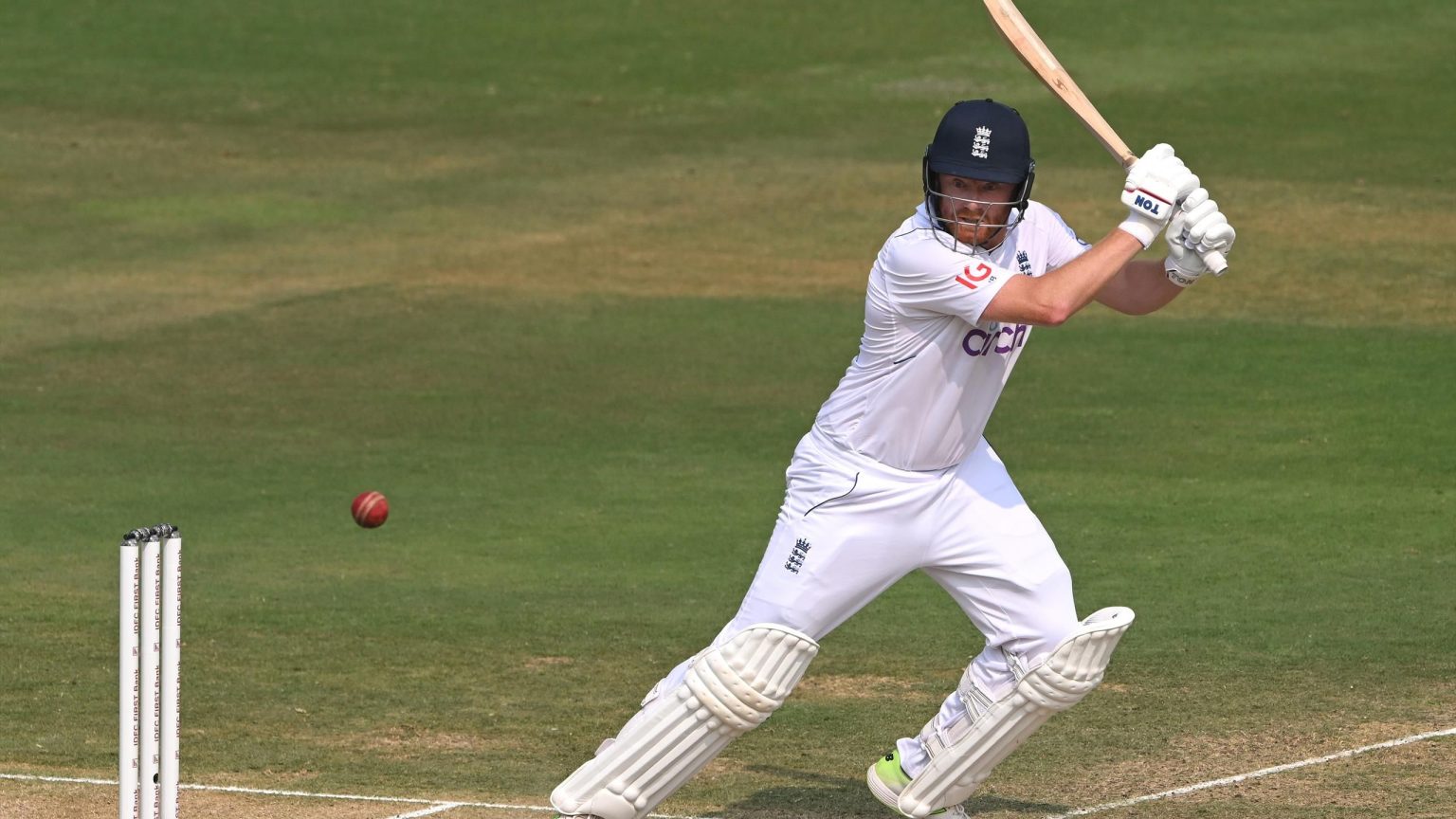 يستبدل وود روبنسون في الاختبار النهائي، ويستعد بايرستو للظهور رقم 100