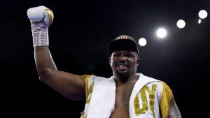 لا يزال وايت يريد إعادة مباراة جوشوا، وسيواجه هامر بعد السماح له بالعودة