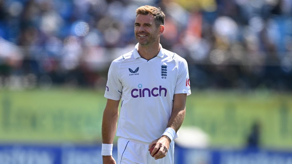 “الكمال يميزه” – ناقش كوك وفين “عظمة” أندرسون بعد بوابة صغيرة تاريخية