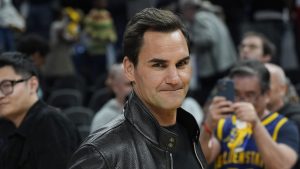 يقول روجر فيدرر إن كارلوس الكاراز ويانيك سينر “يعلنان عن نفسيهما” كـ “نجوم بارزين”، وهو أمر “حزين” لرافائيل نادال