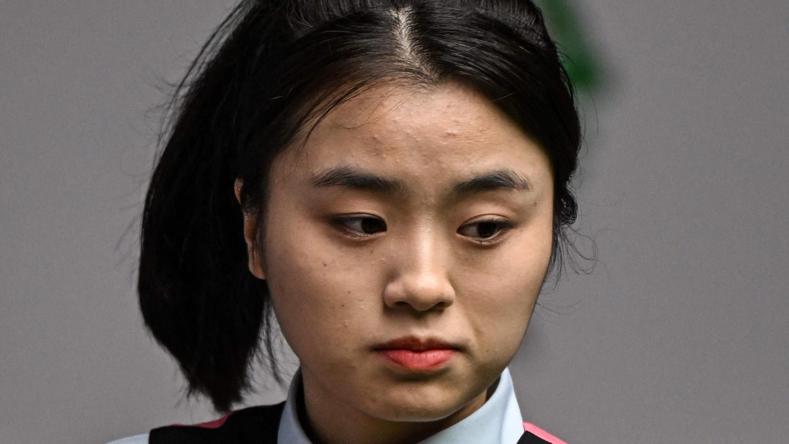 حصلت باي يولو على أول بطولة عالمية للسنوكر للسيدات بفوزها بفارق ضئيل على مينك نوتشاروت