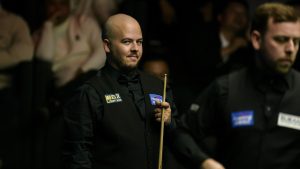 بطولة العالم المفتوحة 2024: لوكا بريسيل يعود من الخلف ليهزم أوليفر براون، وجون هيغينز مصدوم من جاكسون بيج