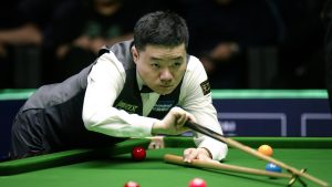 بطولة العالم المفتوحة 2024: دينغ جونهوي الملهم يهزم شون ميرفي، ومارك سيلبي يسقط أمام جاكسون بيج مع تحديد ربع النهائي