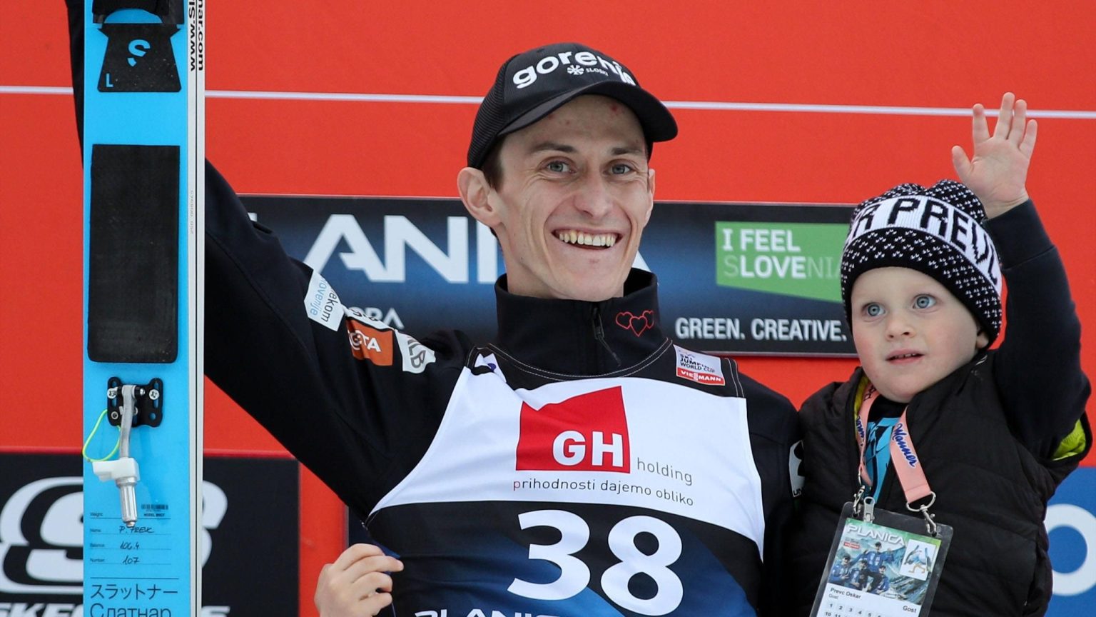 يُسعد بيتر بريفك الجماهير المحلية في بلانيكا في نهاية الأسبوع الأخير قبل التقاعد ليهزم دانييل هوبر