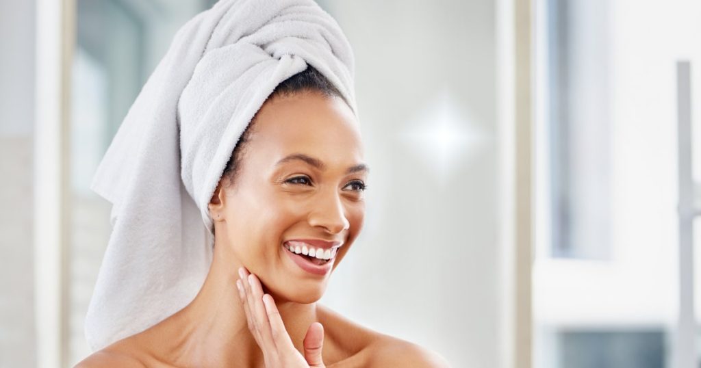 أكثر من 25.000 مراجع أحبوا معزز البشرة “Glowtion” هذا – احصل عليه بخصم 53%