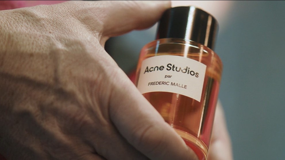 بالنسبة للعطر الأول من Acne Studios، استخدم فريديريك مال أصغر أنف حتى الآن