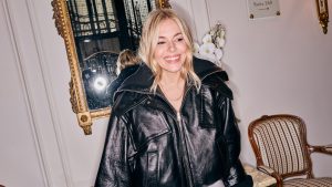 تتحدث سيينا ميلر عن كونها إحدى فتيات OG Chloé