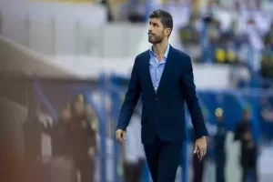 لم نكن نستحق الخسارة وكنا أفضل من الهلال!! تصريحات نارية من مدرب الخليج السعودي