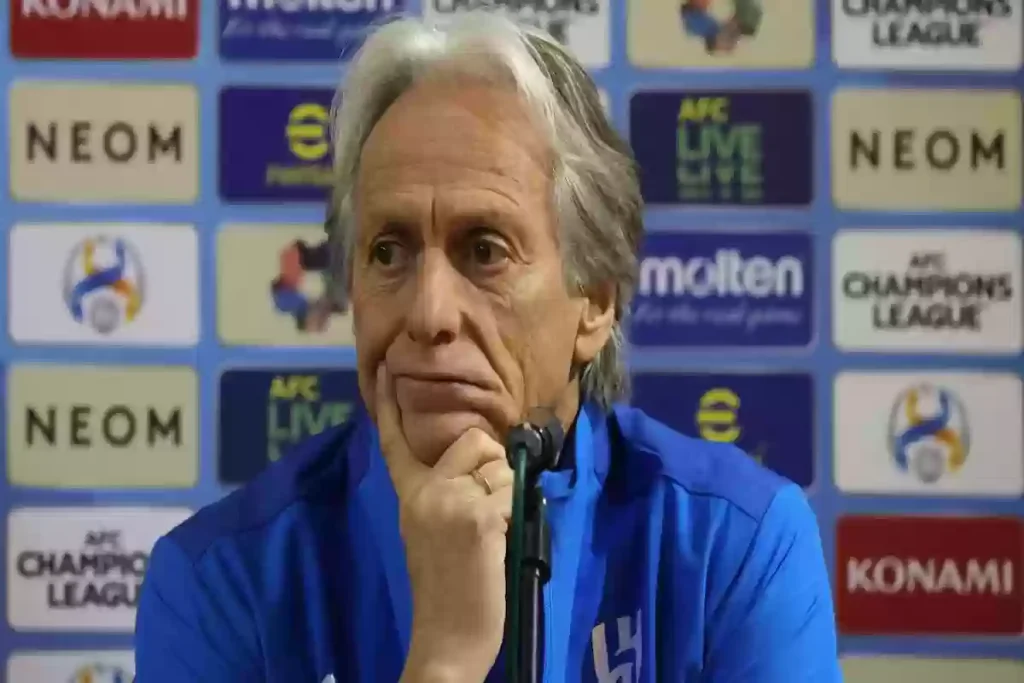 جيسوس ورطهم.. تعليق “الحريري” على مقطع من مواجهة الهلال والنصر