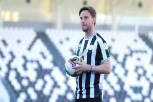 أنا متفاجئ من أداء المملكة!! تصريحات نارية من “راكيتيتش” عن دوري روشن السعودي