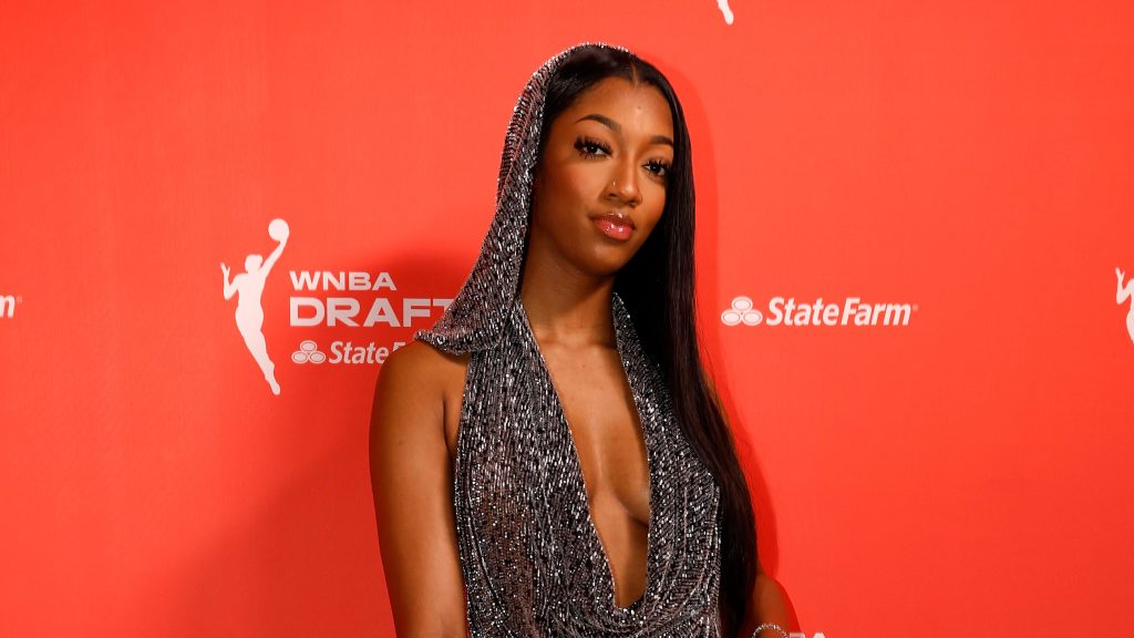 مسودة WNBA لعام 2024: أفضل لحظات الموضة
