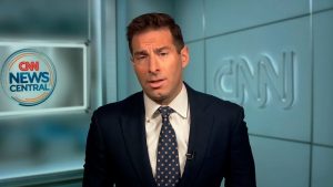 “ينفجر”: يتفاعل هونيج مع منشور ترامب بعد أن قام القاضي بتوسيع أمر حظر النشر