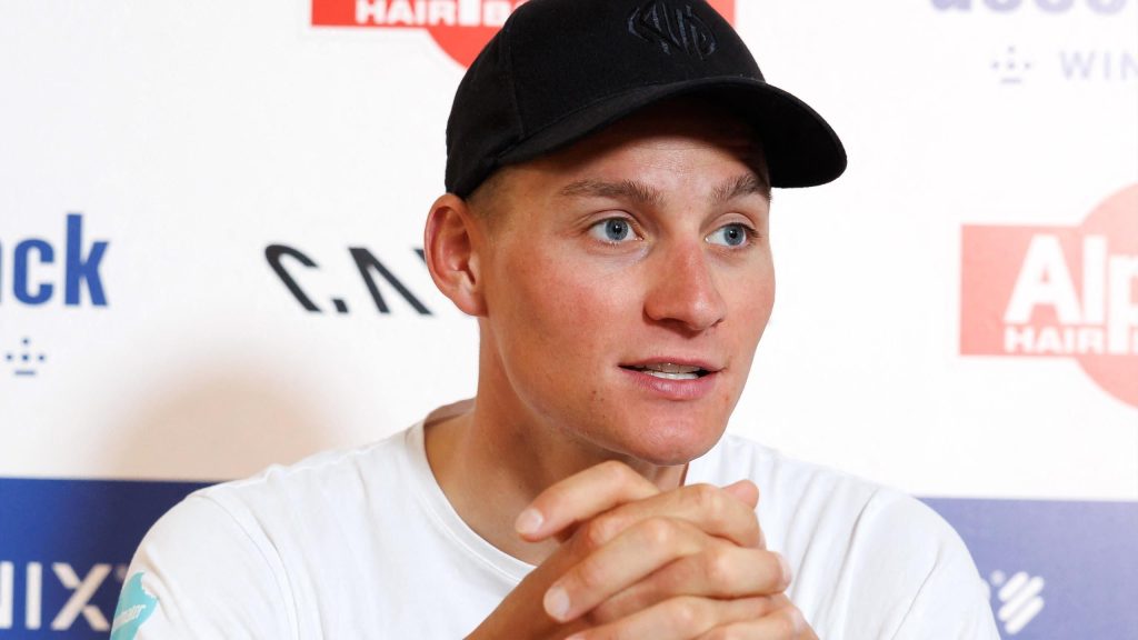 باريس روبيه 2024: ماثيو فان دير بويل يقول إن الدراجين هم “الجزء الأكثر خطورة في ركوب الدراجات”