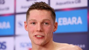 دنكان سكوت يتفوق على منافسه توم دين في سباق 200 متر متنوع البريطاني ويتأهلان إلى أولمبياد باريس 2024