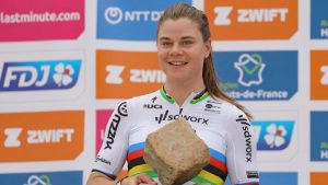 نساء باريس روبيه: لوت كوبيكي تكشف عن الدور الرئيسي الذي لعبه زملاؤها في الفريق في الفوز – “حاولت أن تجعلني أضحك”