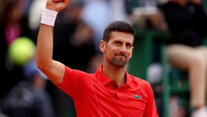 نوفاك ديوكوفيتش يتفوق على رومان سافيولين في مونت كارلو ماسترز، وألكسندر زفيريف يتغلب على سيباستيان أوفنر