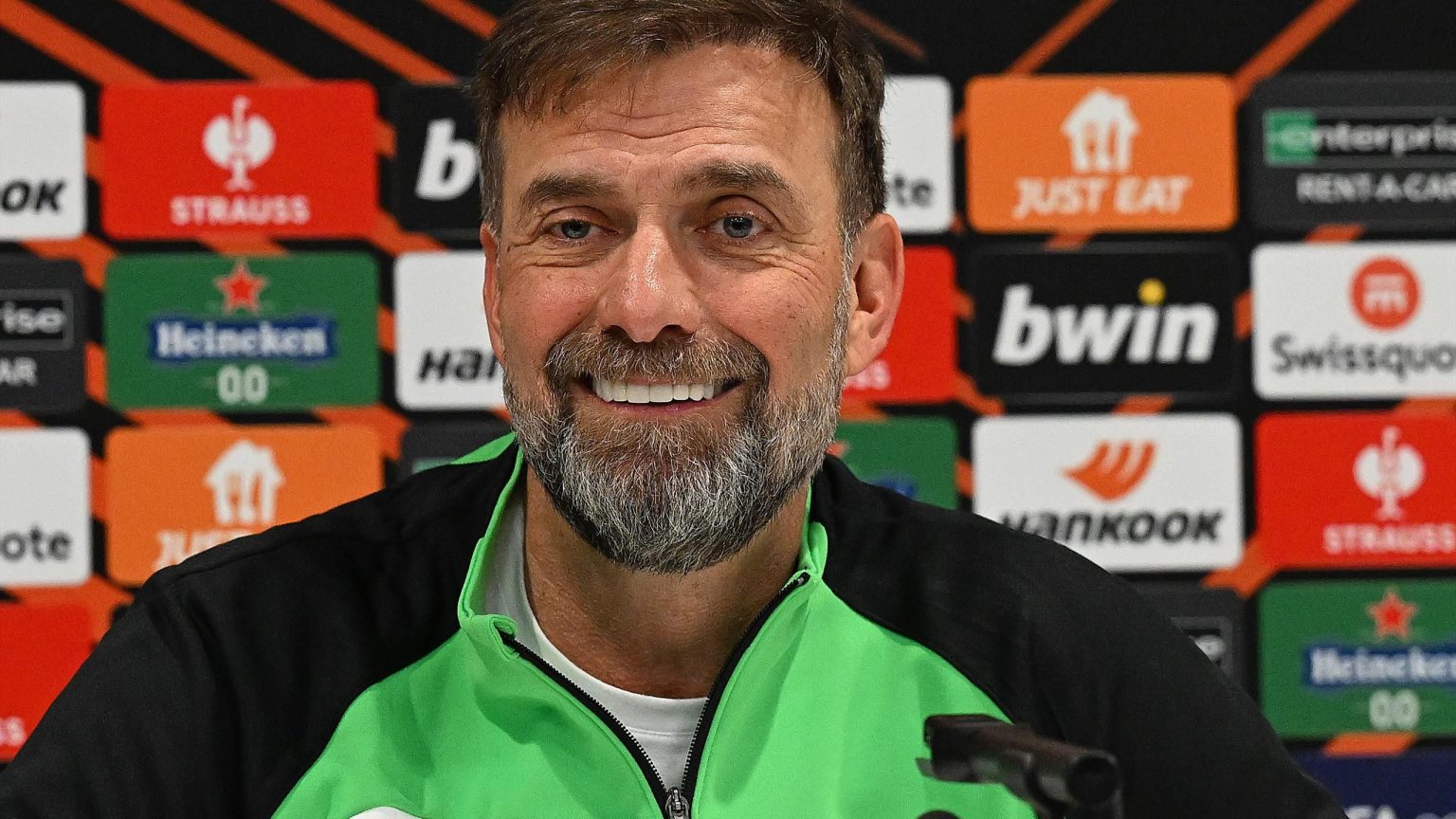 حصريًا ليورغن كلوب: مدرب ليفربول يقول إن الدوري الأوروبي “ليس مصدر إلهاء” – “أريد الفوز به”