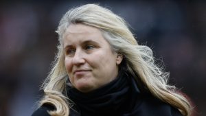 “لن أكون هذا العام” – هايز يتنازل عن لقب الدوري الإنجليزي الممتاز لمان سيتي بعد هزيمة تشيلسي