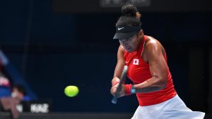 نعومي أوساكا ترفض تقديم أعذار للهزيمة في شتوتغارت أمام مارتينا تريفيسان – “يجب أن أفعل ما هو أفضل”